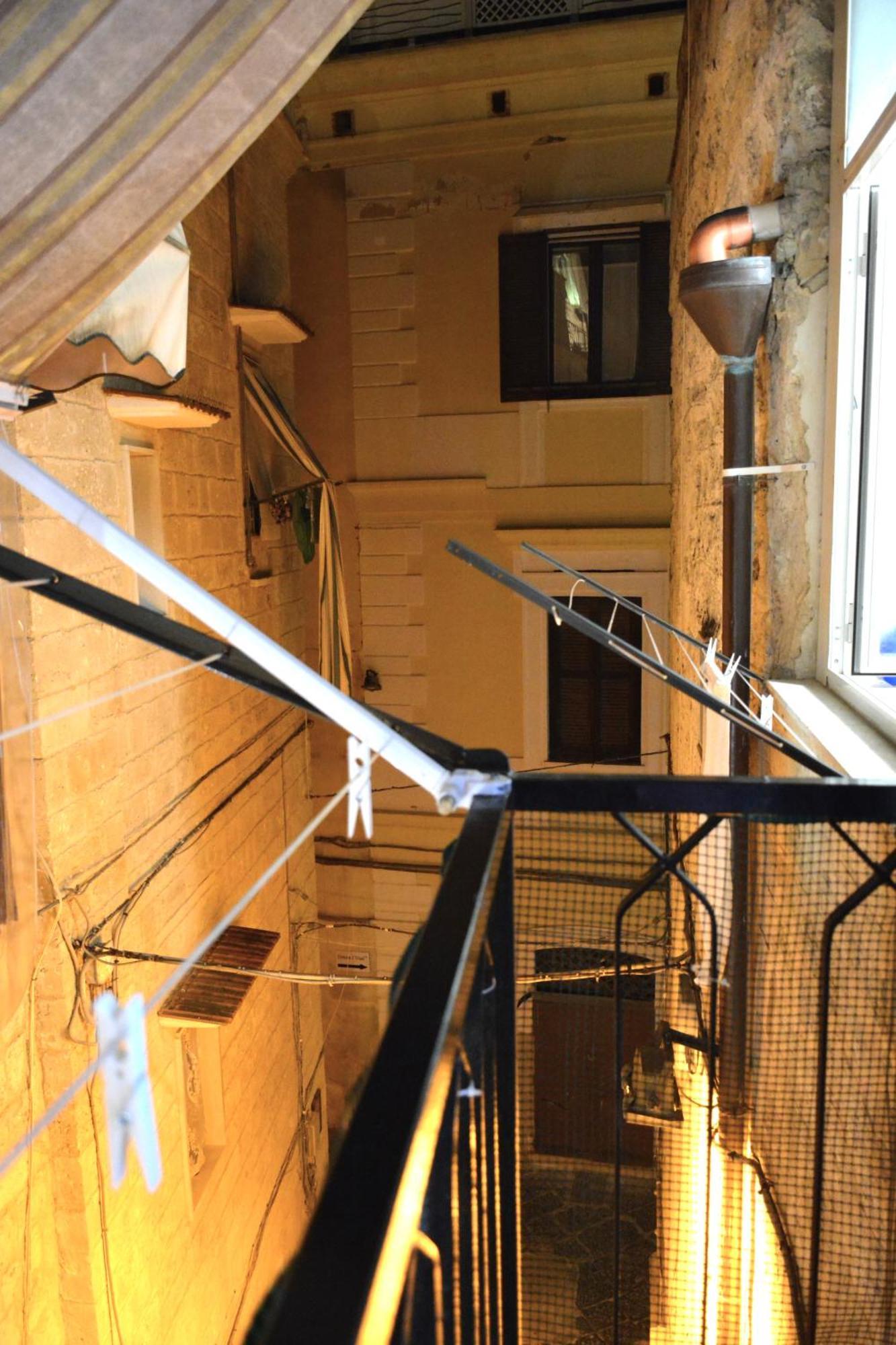 Casa Chloe - Vicino Al Porto E Basilica San Nicola Appartement Bari Buitenkant foto