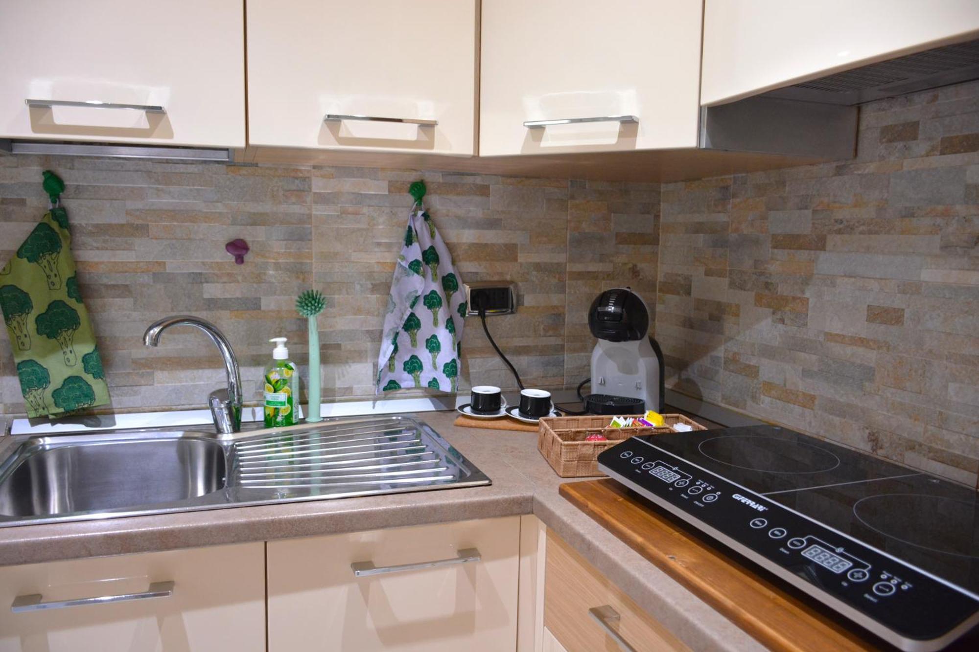 Casa Chloe - Vicino Al Porto E Basilica San Nicola Appartement Bari Buitenkant foto